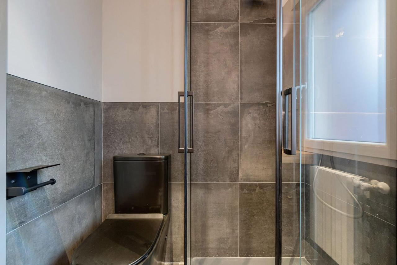 Vivienda Turistica De Diseno Elegante Apartment Билбао Екстериор снимка