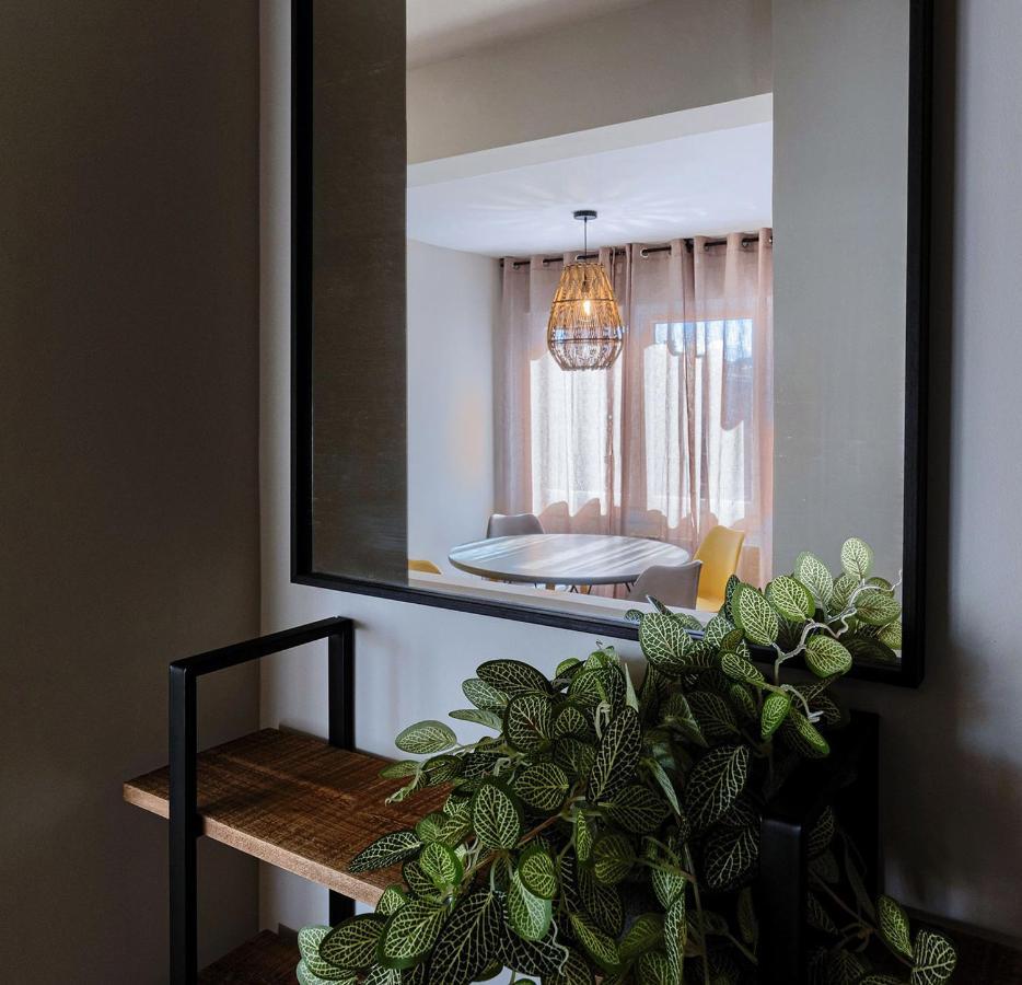 Vivienda Turistica De Diseno Elegante Apartment Билбао Екстериор снимка