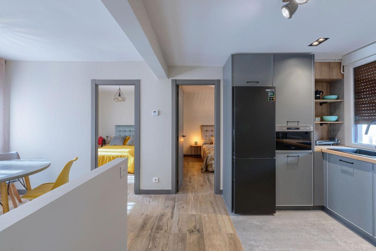 Vivienda Turistica De Diseno Elegante Apartment Билбао Екстериор снимка